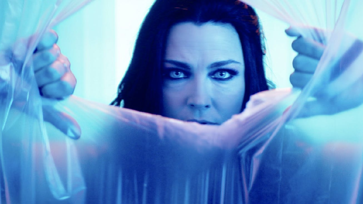 Evanescence lança clipe e anuncia com Alice Cooper