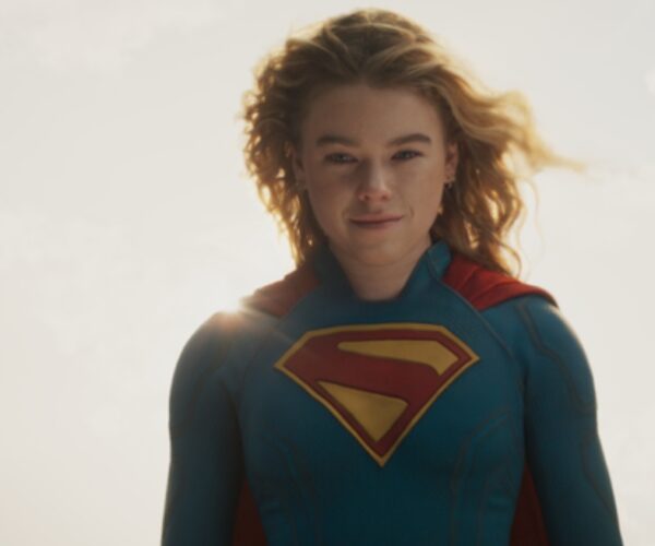 Elenco de Supergirl chega ao Brasil em breve